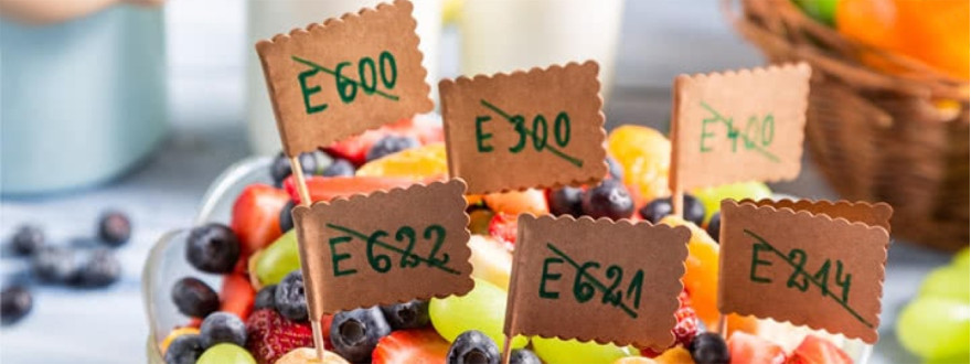 Чи варто боятися консервантів і підсилювачів смаку у продуктах